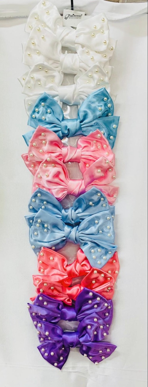 Satin bows with pearls in white, blue, pink and purple