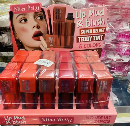 Lip mud & blush · Lip mud y rubor