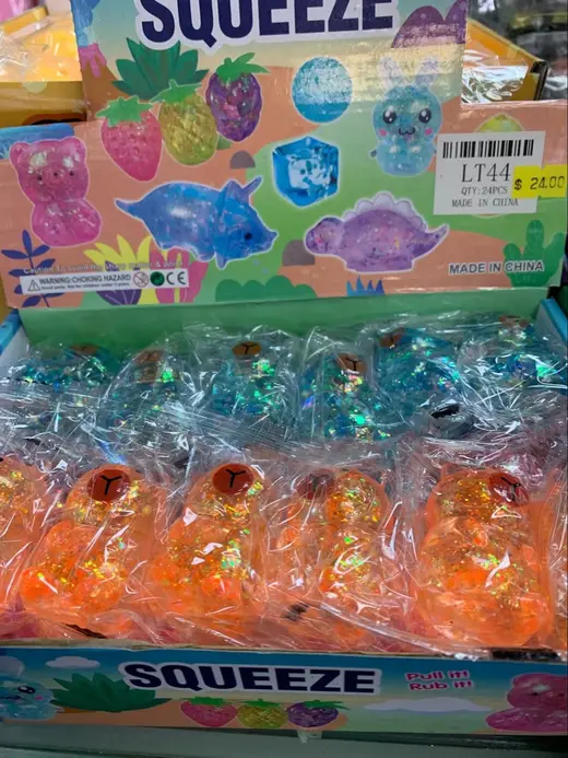 Squeeze toys · Juguetes para apretar