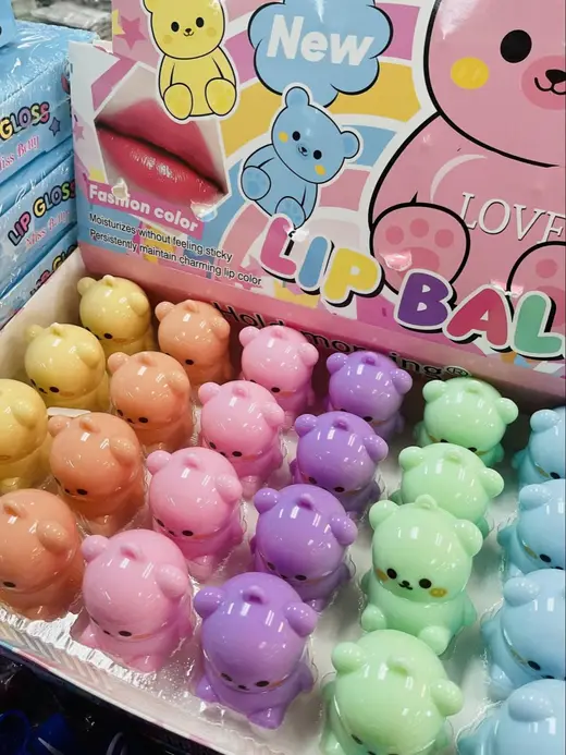 Teddy bear lip balm · Bálsamo labial de osito